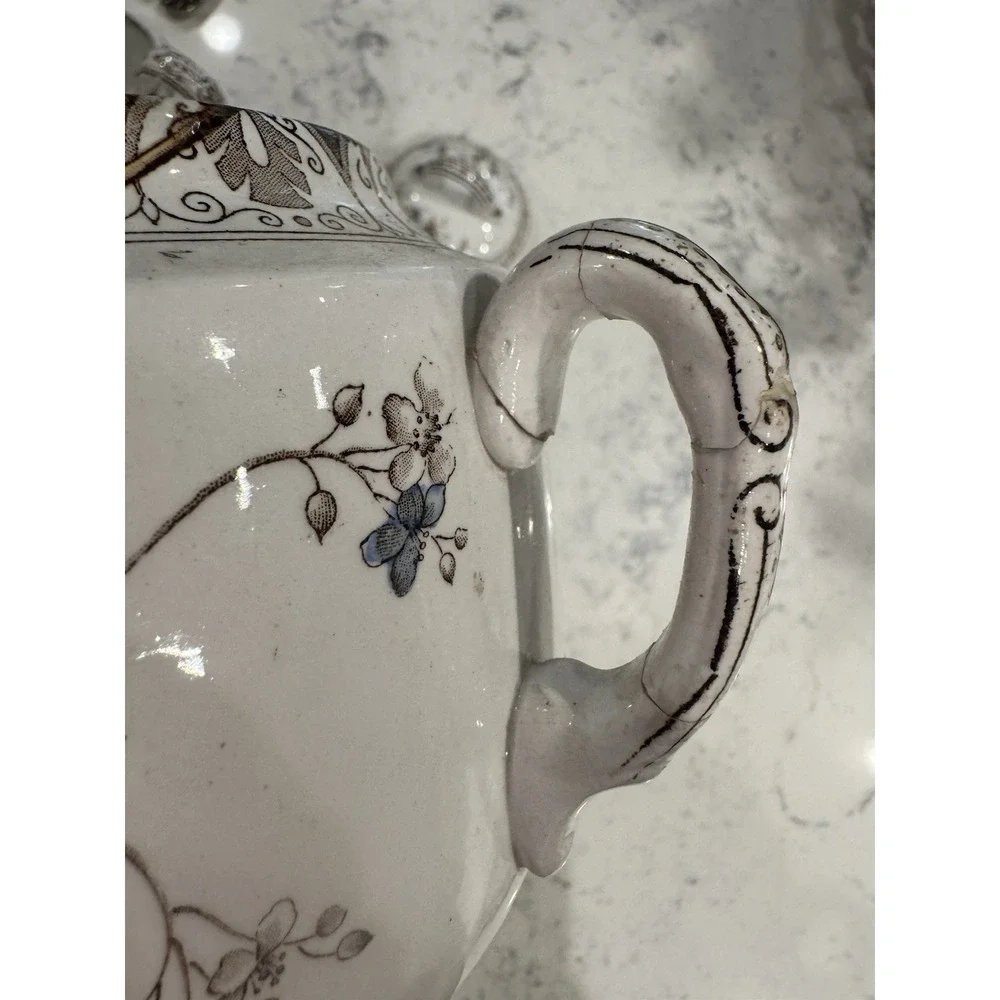 Antique Alfred Meakin Sugar Bowl and Gravy Boat In The Rosaline Pattern. England
